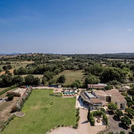 Lavish With Private Pool Villa Llubi