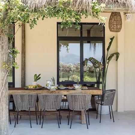 Villa Lavish With Private Pool Llubi
