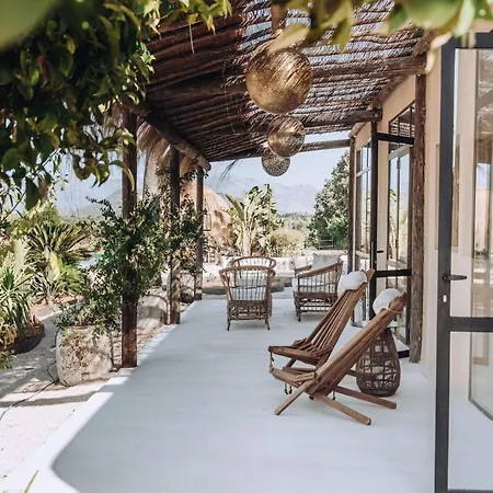 Villa Lavish With Private Pool Llubi